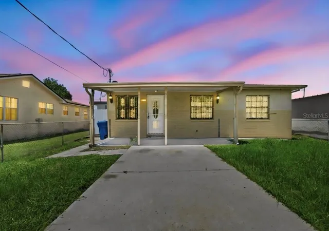 Photo 1 of Single family home for sale at 7516 N Cortez St, Tampa, FL 33614 | MLS# TB8536383 | Listing updated on 2026-09-25