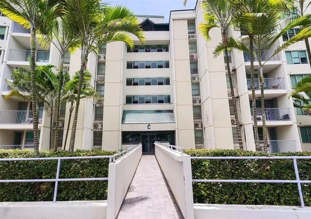Photo 1 of Condo for sale at 37 Atrium Park Calle Regina Medina #C-604, Guaynabo, PR 00969 | MLS# PR9123227 | Listing updated on 2026-08-11