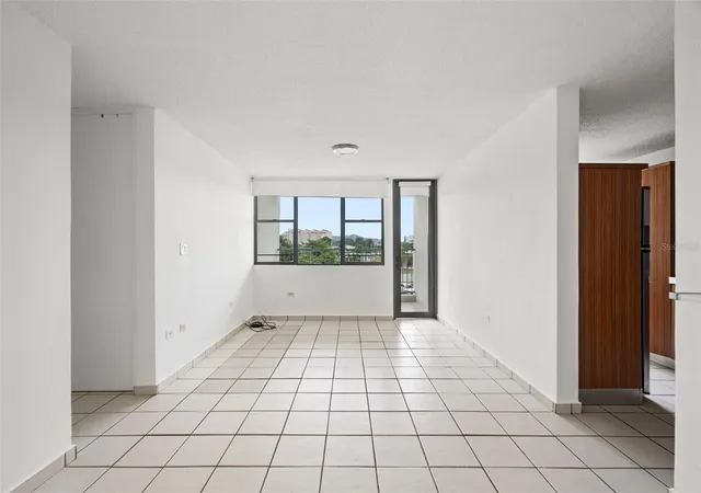 Photo 3 of Condo for sale at 37 Atrium Park Calle Regina Medina #C-604, Guaynabo, PR 00969 | MLS# PR9123227 | Listing updated on 2026-08-11