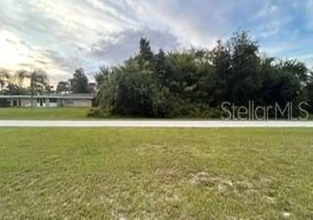 1st image of 718 (block 124 Lot 9) Park Ave, Indian Lake Estates, FL 33855 | MLS# TB8536393