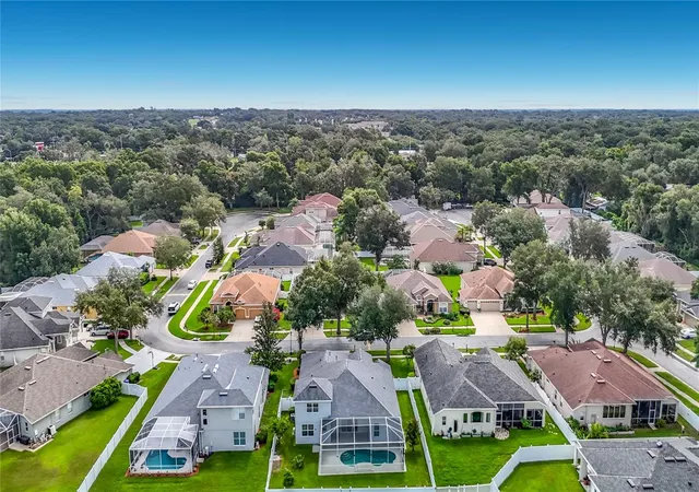 95th image of 220 Ronja Ln, Valrico, FL 33594 | MLS# TB8536395