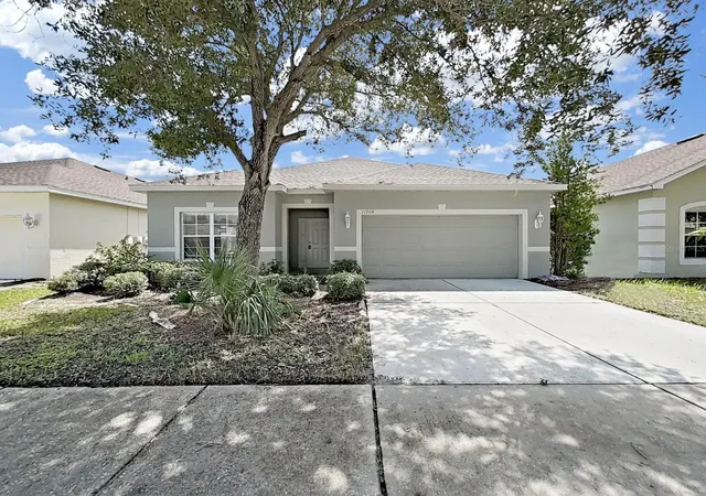 2nd image of 11908 Fern Blossom Dr, Gibsonton, FL 33534 | MLS# TB8536397