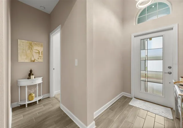 Photo 2 of Single family home for sale at 2537 Camden Park Cir, Davenport, FL 33837 | MLS# S5155123 | Listing updated on 2026-10-03
