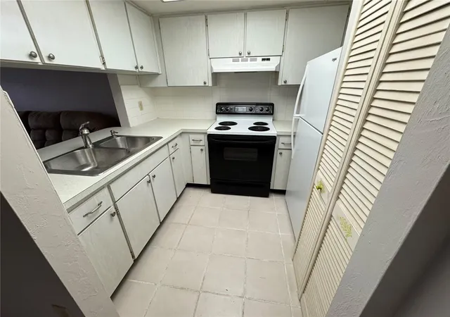 Photo 3 of Condo for sale at 1250 S Pinellas Ave #511, Tarpon Springs, FL 34689 | MLS# A4702206 | Listing updated on 2026-10-09