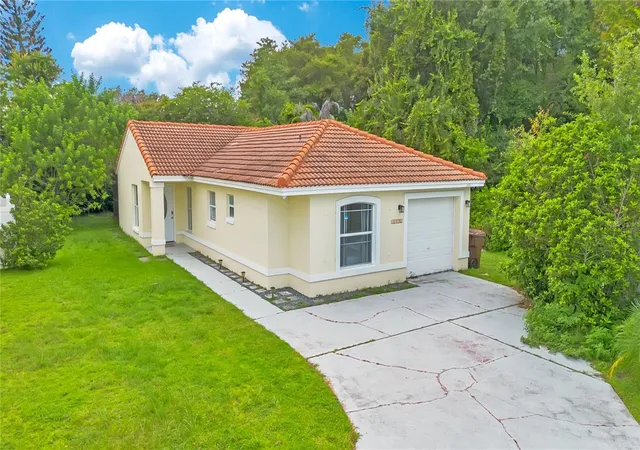 Photo 1 of Single family home for sale at 2346 Cordova Ct, Kissimmee, FL 34743 | MLS# O6431242 | Listing updated on 2026-08-09