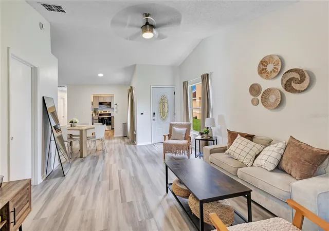 Photo 4 of Single family home for sale at 2346 Cordova Ct, Kissimmee, FL 34743 | MLS# O6431242 | Listing updated on 2026-08-09