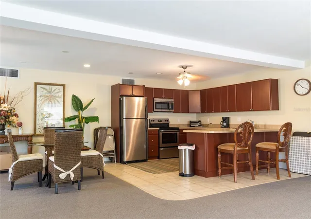 37th image of 5310 26th St W #804, Bradenton, FL 34207 | MLS# A4702211