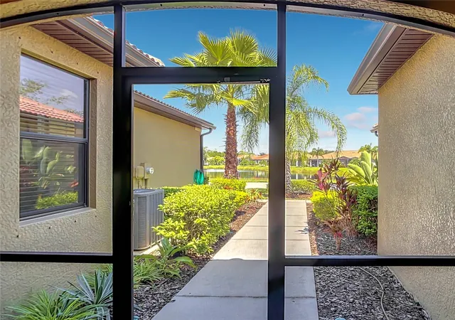 Photo 4 of House for sale at 2590 Oswego Dr, North Port, FL 34289 | MLS# C7529278 | Listing updated on 2026-10-07