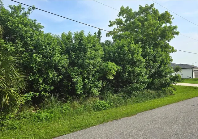 Photo 3 of Land for sale at 2539 Dixon Ter, Port Charlotte, FL 33981 | MLS# N6145278 | Listing updated on 2026-08-10