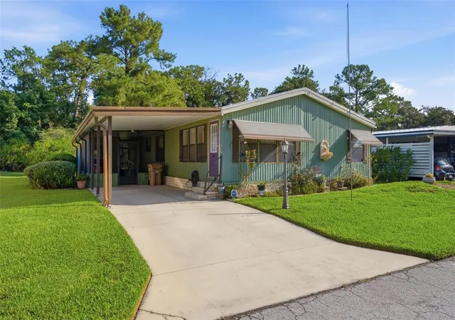Photo 1 of Manufactured home for sale at 1875 Stacey Dr, Mount Dora, FL 32757 | MLS# G5116130 | Listing updated on 2026-10-07