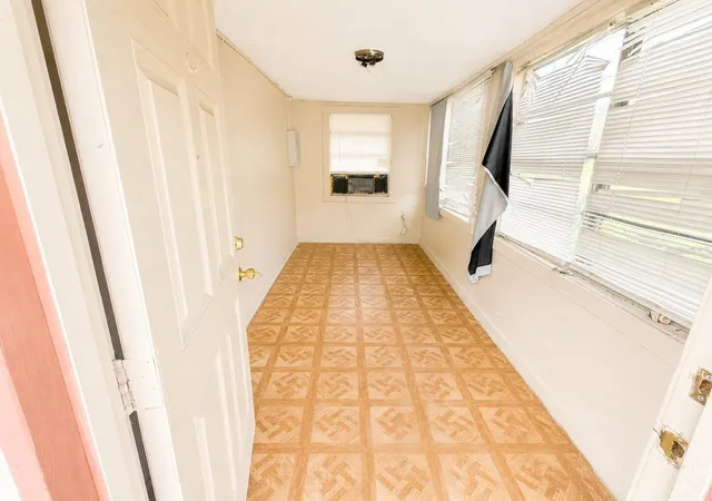Photo 4 of Sale Pending at 207 S Lee Ave, Arcadia, FL 34266 | MLS# C7529283 | Listing updated on 2026-09-04