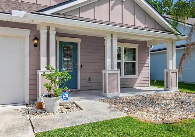 Photo 2 of Sale Pending at 65 Lob Wedge Ln, Bunnell, FL 32110 | MLS# FC320495 | Listing updated on 2026-08-14