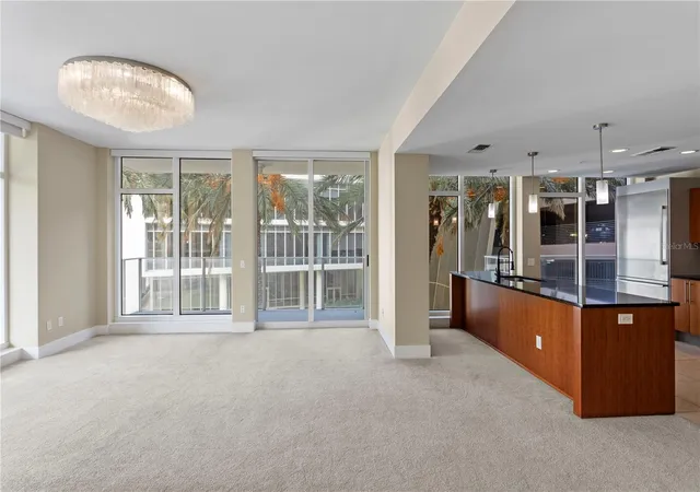 Photo 4 of Condo for sale at 175 1st Street S #303, Saint Petersburg, FL 33701 | MLS# TB8536430 | Listing updated on 2026-09-23