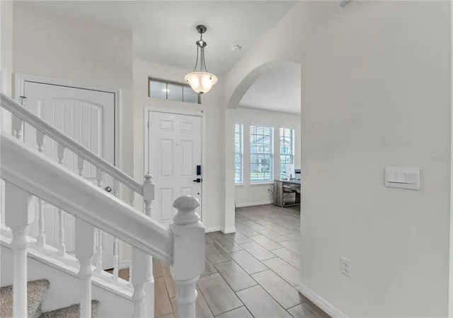 Photo 4 of Single family home for sale at 16495 Point Rock Dr, Winter Garden, FL 34787 | MLS# S5155132 | Listing updated on 2026-08-26
