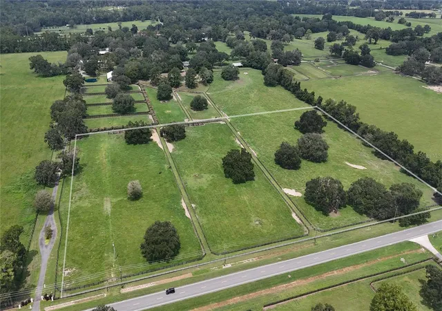 Photo 1 of Land for sale at 13460 Nw Gainesville Rd, Reddick, FL 32686 | MLS# OM729869 | Listing updated on 2026-08-07