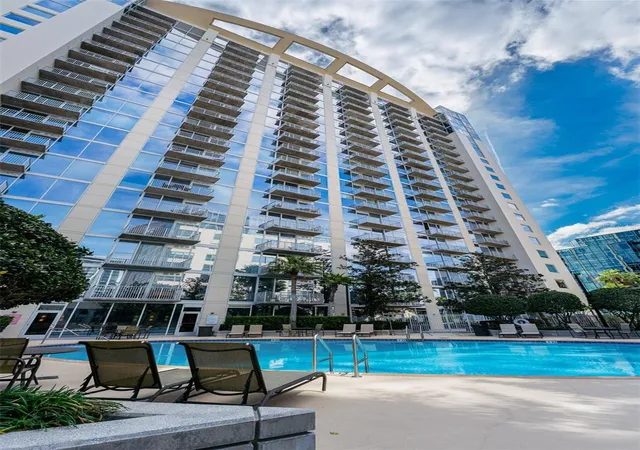 2nd image of 155 S Court Ave #2403, Orlando, FL 32801 | MLS# O6431287