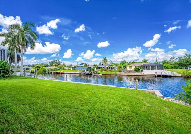 Photo 3 of Single family home for sale at 4219 Spire St, Port Charlotte, FL 33981 | MLS# D6148324 | Listing updated on 2026-10-28