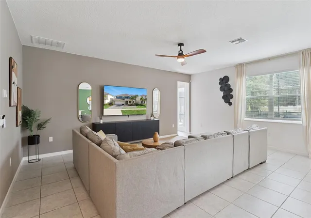 Photo 3 of Single family home for sale at 302 Marcello Blvd, Kissimmee, FL 34746 | MLS# S5155134 | Listing updated on 2026-08-07