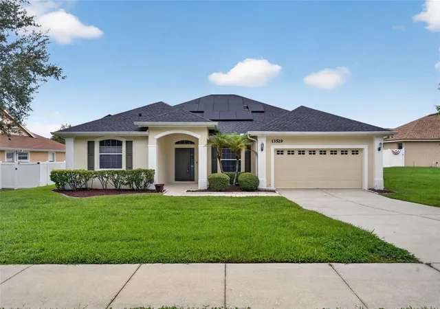 Photo 1 of Single family home for sale at 13529 Via Roma Cir, Clermont, FL 34711 | MLS# G5116132 | Listing updated on 2026-10-16