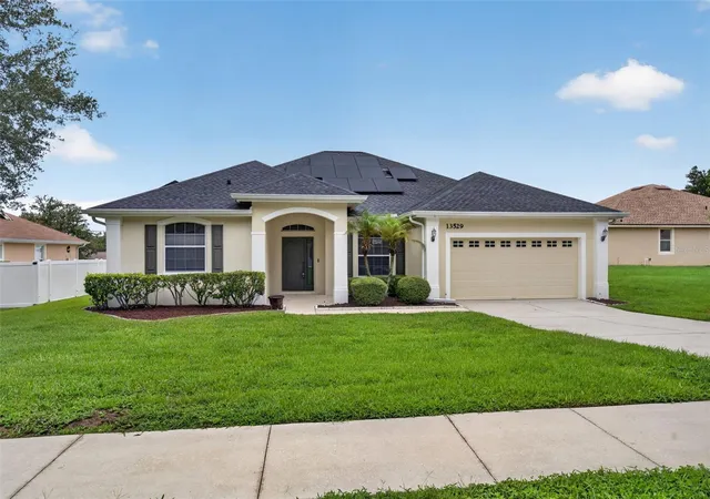 Photo 2 of Single family home for sale at 13529 Via Roma Cir, Clermont, FL 34711 | MLS# G5116132 | Listing updated on 2026-10-16