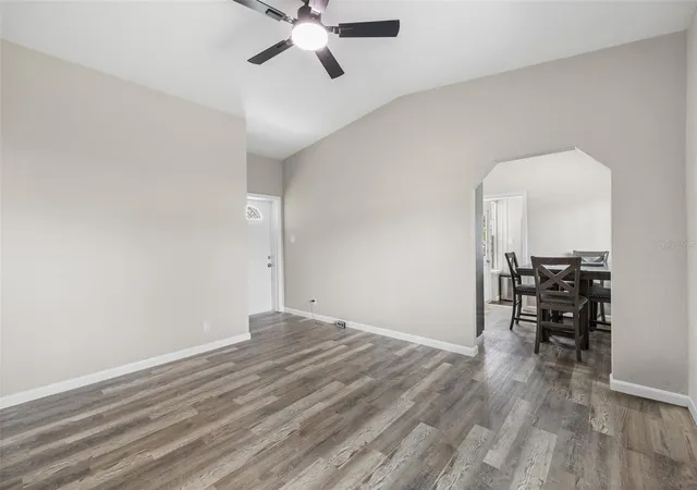 Photo 4 of Single family home for sale at 8616 Shirley Dr, Temple Terrace, FL 33617 | MLS# W7888325 | Listing updated on 2026-09-22