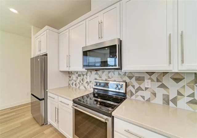 Photo 4 of Single family home for sale at 10455 Wet Marsh Cvs, Parrish, FL 34219 | MLS# A4702236 | Listing updated on 2026-09-13