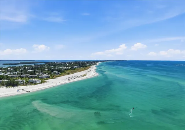 2nd image of 3240 Gulf Of Mexico Dr, Longboat Key, FL 34228