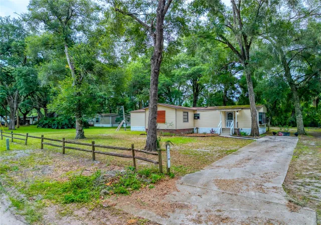 2nd image of 43110 E 4th St, Paisley, FL 32767 | MLS# O6431311