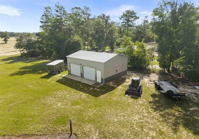 Photo 3 of Single family home for sale at 9571 NE Hwy 27 Alternate, Bronson, FL 32621 | MLS# GC542533 | Listing updated on 2026-10-16