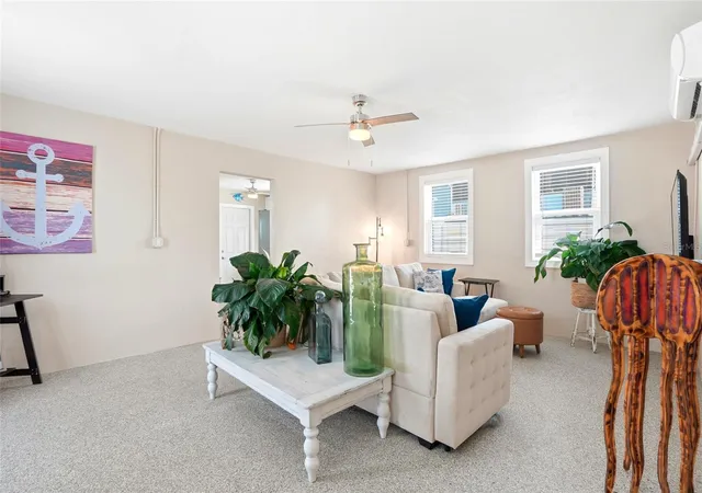5th image of 14135 Palm St, Madeira Beach, FL 33708 | MLS# TB8536467
