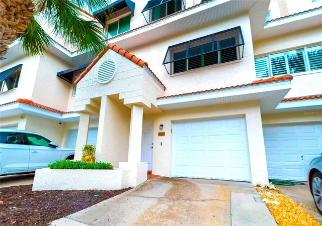 Photo 3 of Townhouse for sale at 4651 Mirabella Ct, St Pete Beach, FL 33706 | MLS# TB8536468 | Listing updated on 2026-08-07
