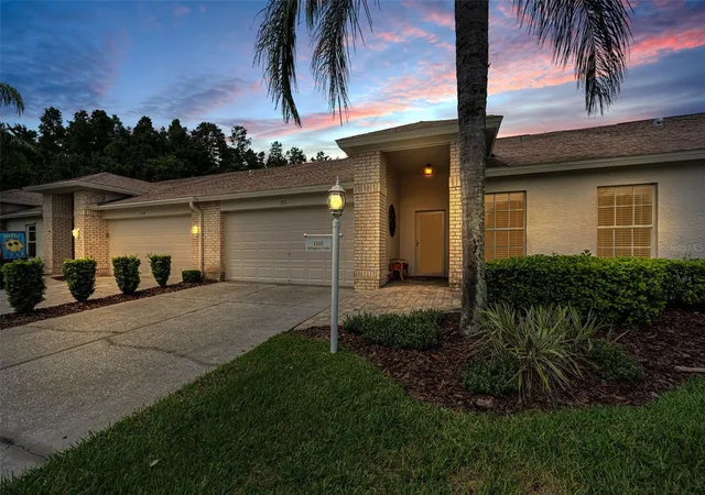 Photo 1 of Single family home for sale at 1553 Arlington Oaks Ct, Trinity, FL 34655 | MLS# W7888332 | Listing updated on 2026-09-19