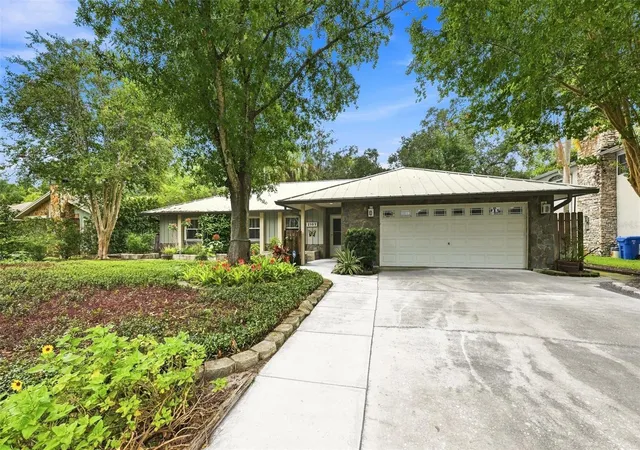 1st image of 2107 W Fore Dr, Tampa, FL 33612 | MLS# TB8536483