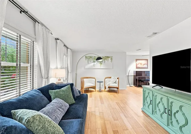 3rd image of 2107 W Fore Dr, Tampa, FL 33612 | MLS# TB8536483