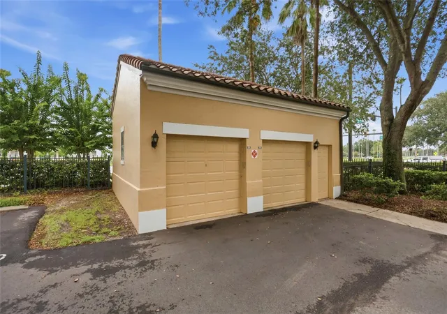 2nd image of 700 Siena Palm Dr #302, Kissimmee, FL 34747 | MLS# O6431335