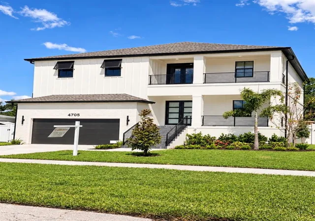 Photo 1 of Single family home for sale at 4705 W Knights Ave, Tampa, FL 33611 | MLS# TB8536488 | Listing updated on 2026-10-28