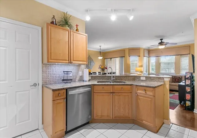 4th image of 110Th Ter Ridge Cir, Davenport, FL 33896