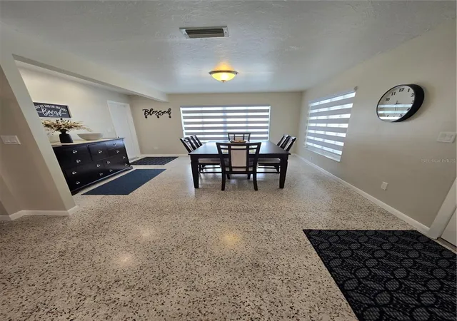 4th image of 3134 Irving St, Sarasota, FL 34237 | MLS# A4702247