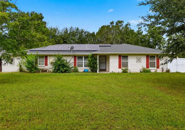 Photo 1 of Single family home for sale at 4741 Seaberg Rd, Zephyrhills, FL 33541 | MLS# TB8536500 | Listing updated on 2026-10-06