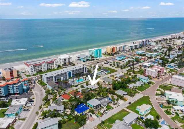 2nd image of 14023 Palm St, Madeira Beach, FL 33708 | MLS# TB8536501