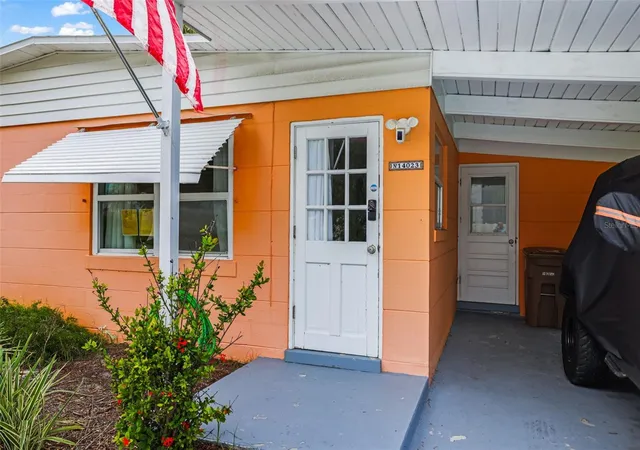 5th image of 14023 Palm St, Madeira Beach, FL 33708 | MLS# TB8536501