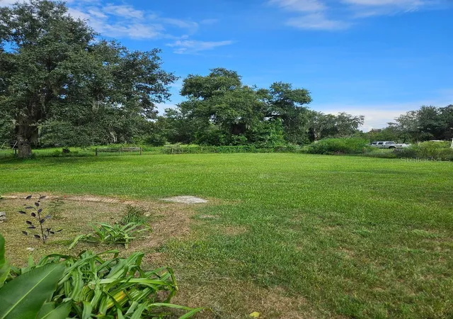 2nd image of 425 Orange Blvd, Polk City, FL 33868 | MLS# P4939530
