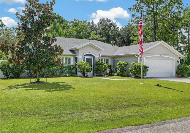 Photo 3 of Single family home for sale at 16 Seven Champions Path N, Palm Coast, FL 32164 | MLS# FC320501 | Listing updated on 2026-08-29