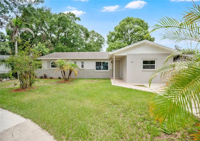 Photo 1 of Sale Pending at 130 Kasey Dr, Orlando, FL 32807 | MLS# O6431365 | Listing updated on 2026-08-28