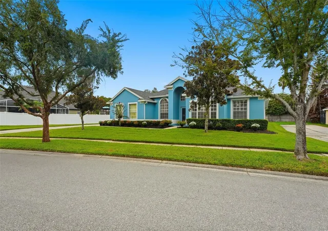 2nd image of 731 Divine Cir, Orlando, FL 32828 | MLS# O6431368