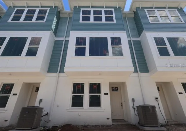 Photo 2 of Townhouse for sale at 446 31st Way N, Saint Petersburg, FL 33713 | MLS# TB8536519 | Listing updated on 2026-09-14
