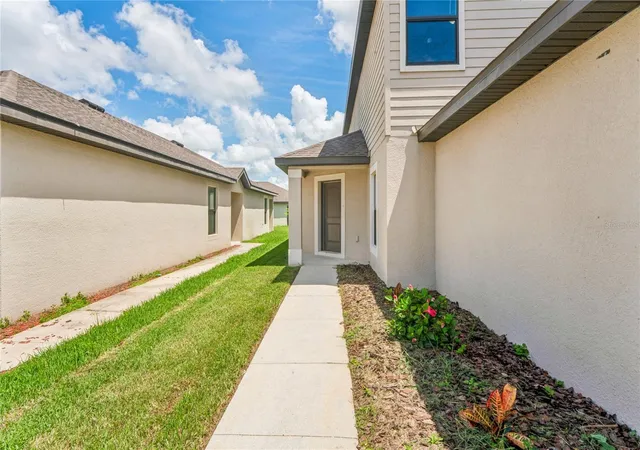 Photo 1 of Sale Pending at 2427 Caspian Dr, Lakeland, FL 33805 | MLS# TB8536525 | Listing updated on 2026-10-20