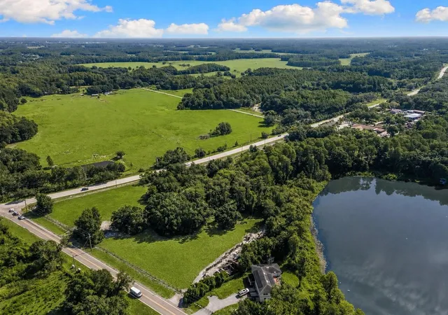 3rd image of 18117 Boy Scout Rd, Odessa, FL 33556 | MLS# TB8536528