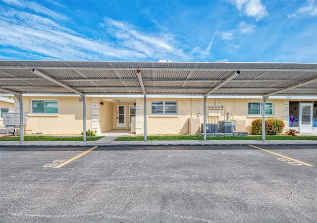 Photo 5 of Condo for sale at 6006 Midnight Pass Rd #60, Sarasota, FL 34242 | MLS# A4702254 | Listing updated on 2026-08-25