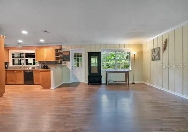 5th image of 560 N Lake Pleasant Rd, Apopka, FL 32712 | MLS# FC320504